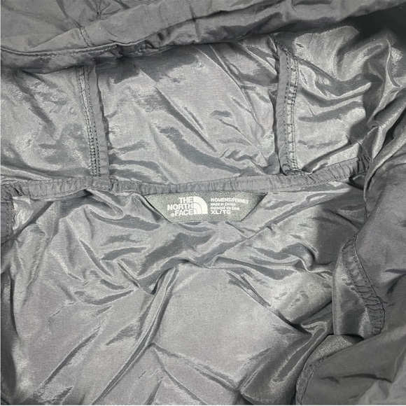 North face jacket - Picture 7 of 8